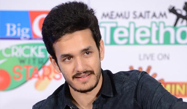 akhil akkineni,akhil movie,vinayak,platinum disc function  అఖిల్ మరో పెద్ద ఈవెంట్ ప్లాన్ చేసాడు!